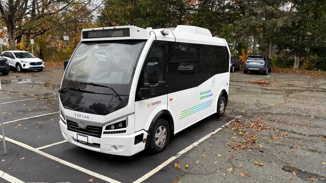 Marblehead pilots electric microbus as potential transport option
