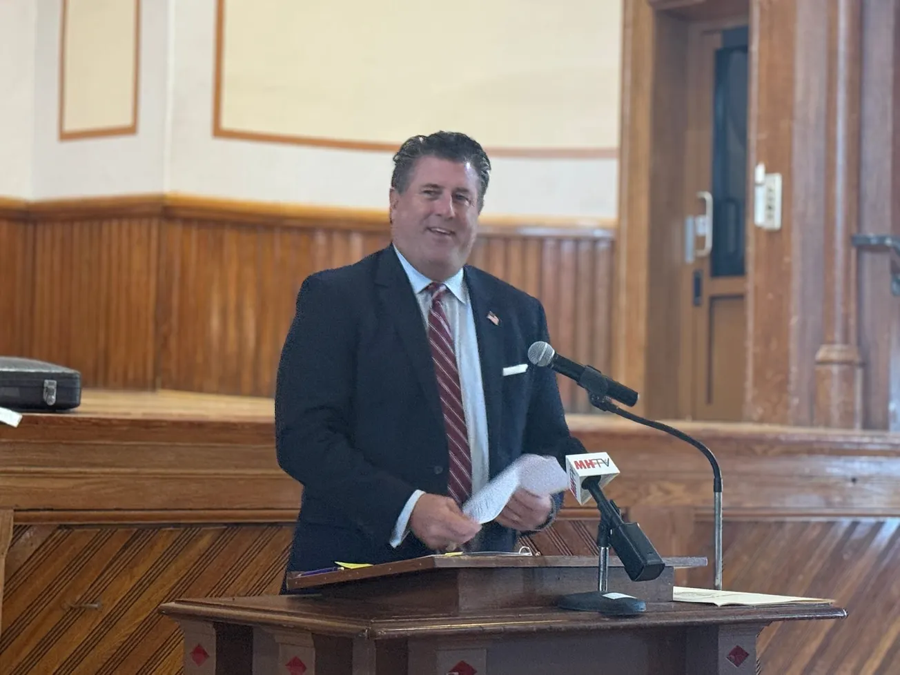 Veterans Day ceremony honors sacrifice, service and memory at Abbot Hall