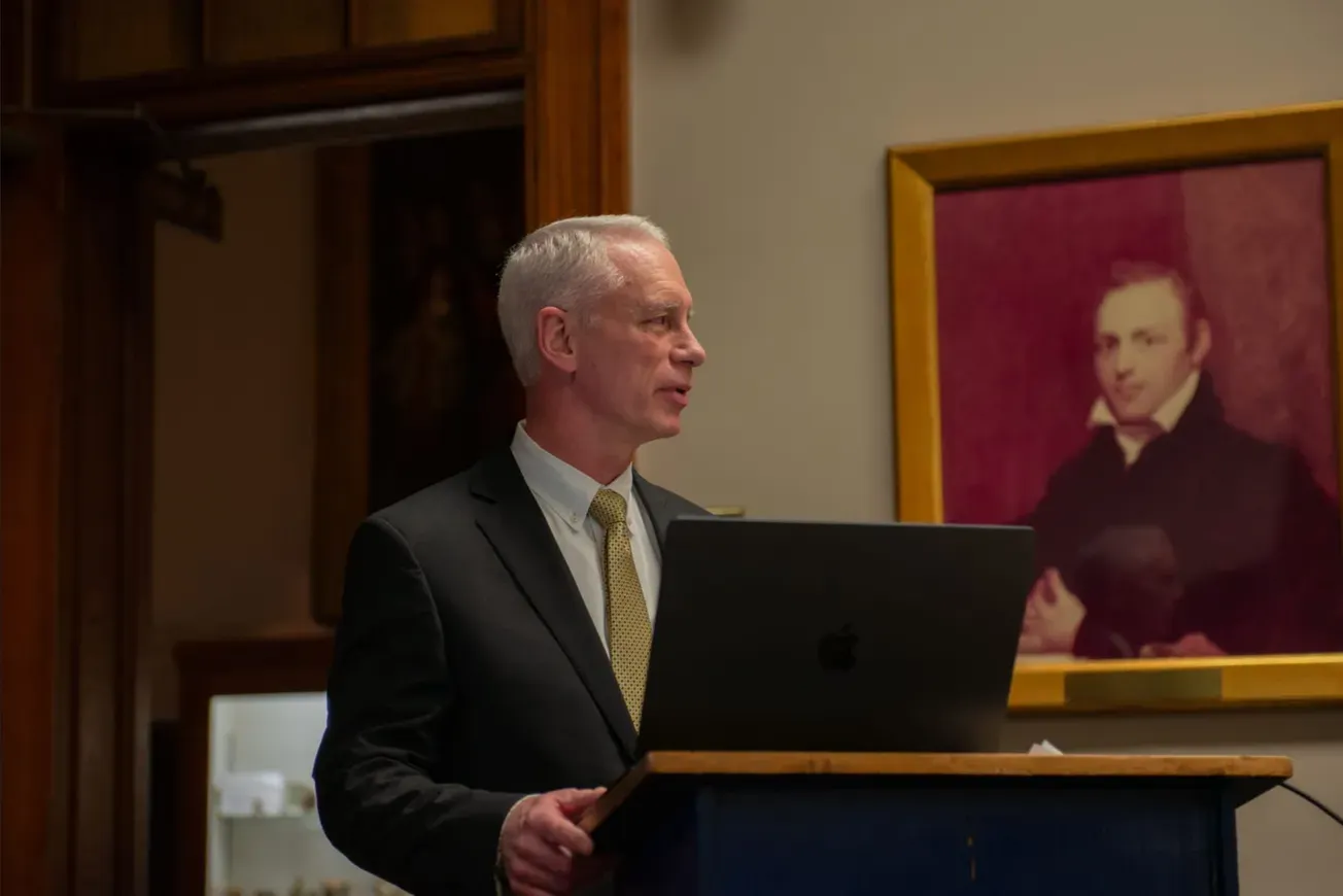 Residents get multiple chances to question officials before Town Meeting