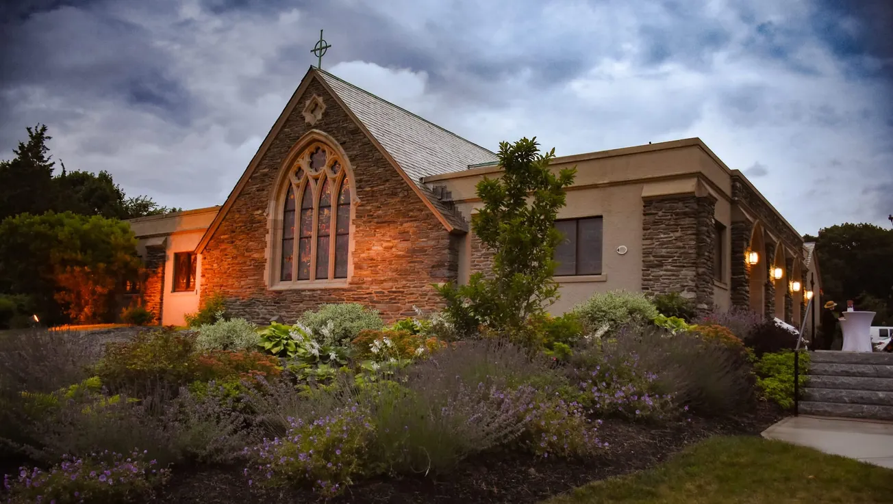 St. Andrew’s to host spring rummage sale to support community programs