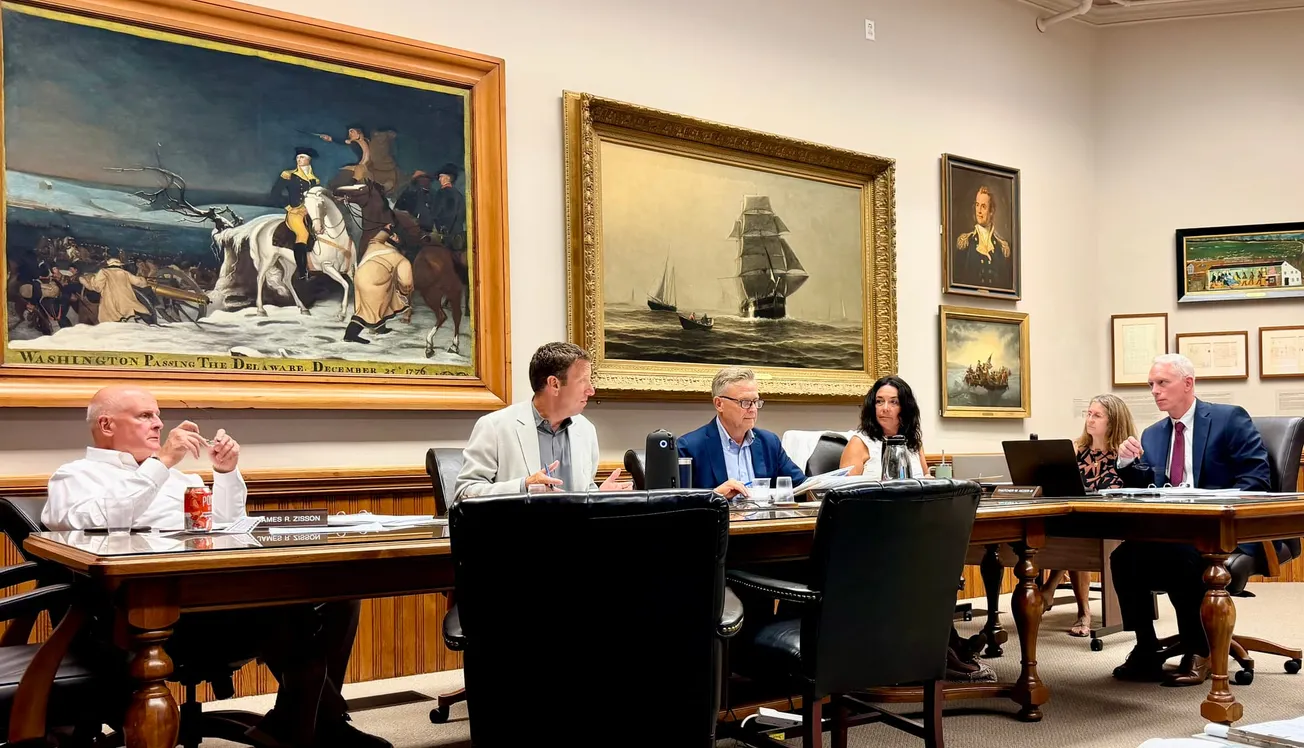 Final draft for Marblehead's first town charter accepted