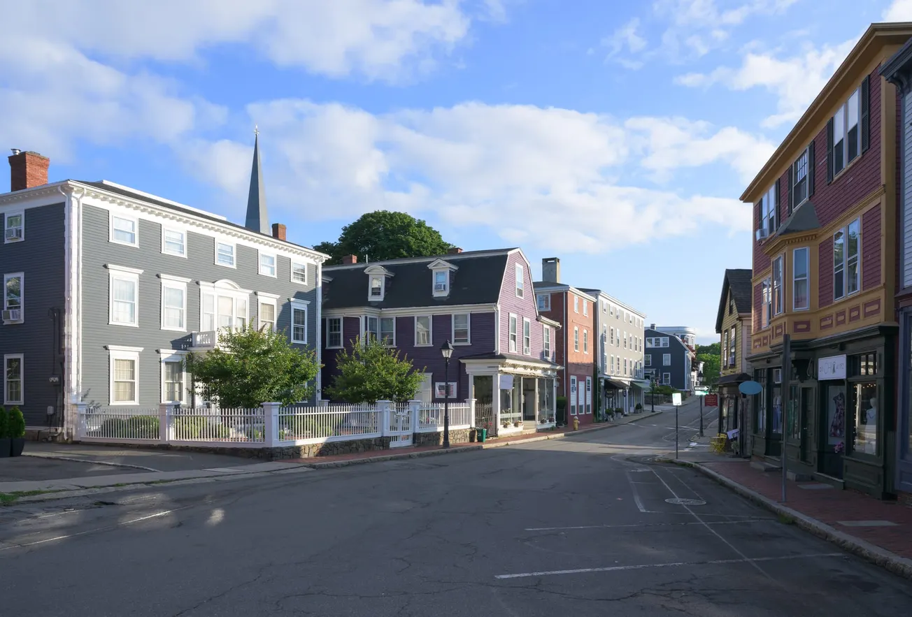 Ratepayers to pay surcharge as Marblehead Light Commission joins state trust