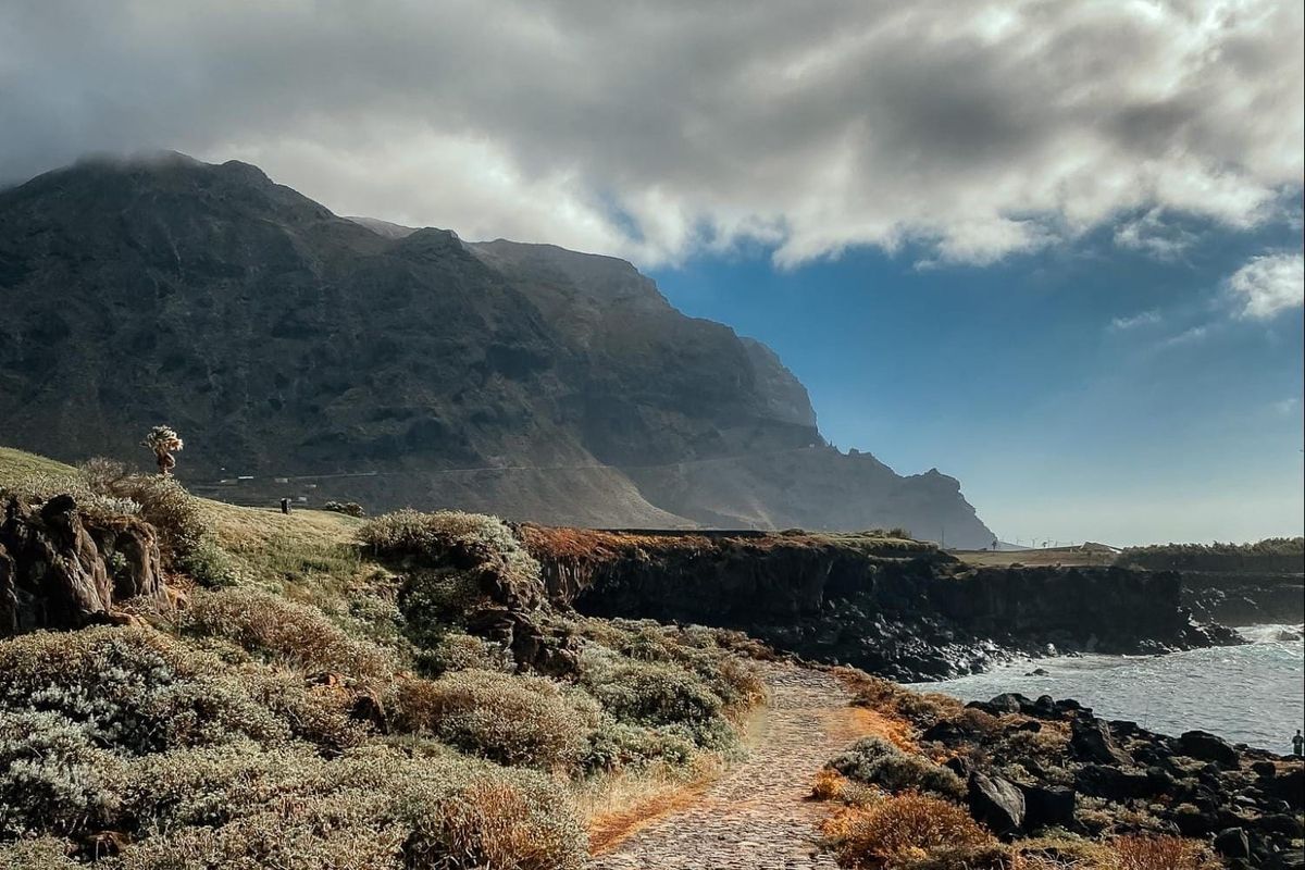 Top 15 Easy Hikes in Tenerife with Amazing Views | Free Guide