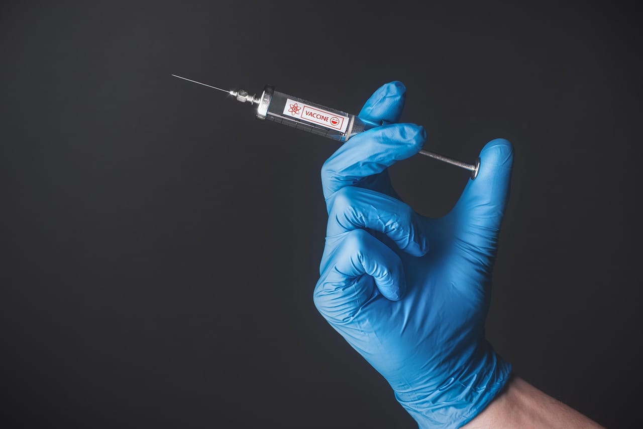 Ottawa, state health experts break down evolving COVID-19 vaccination guidelines