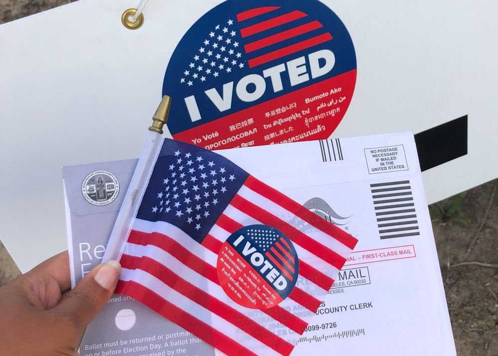 Dems, voting groups prep lawsuits against Trump’s ‘unconstitutional’ ballot order post image