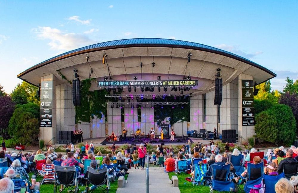 Evening Music Club series returns to Frederik Meijer Gardens post image