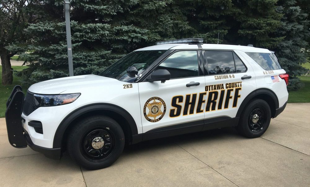 4 flee scene after Zeeland Twp. crash leaves 1 in critical condition post image