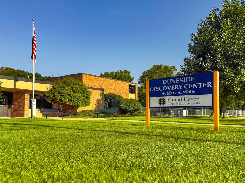 Grand Haven Schools to break ground on outdoor playscape at Duneside Discovery Center post image
