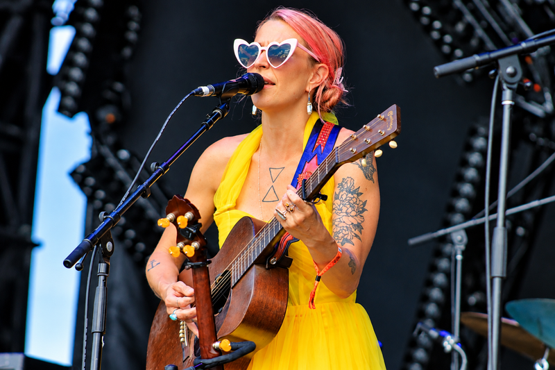 Lindsay Lou pays homage to ‘Bluegrass Women,’ returns to Michigan in fall post image