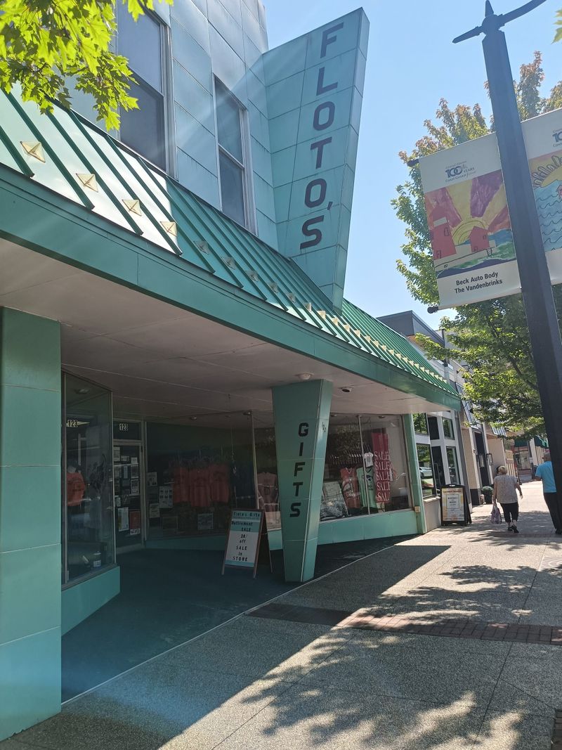 Downtown GH building to become restaurant, housing post image