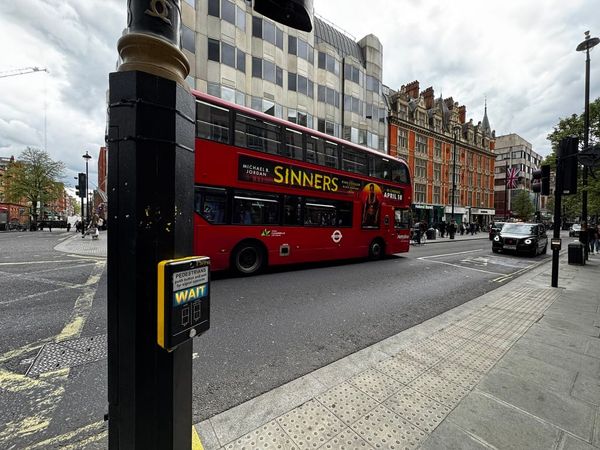Bröder i blues och blod