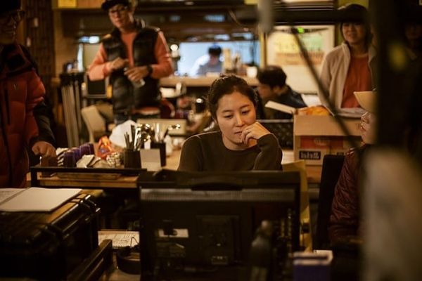 영화 <여배우는 오늘도> 후기