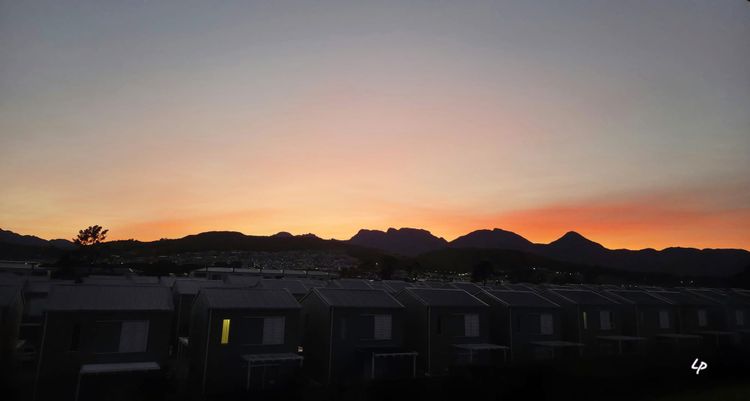 Life Is Not easy (2)