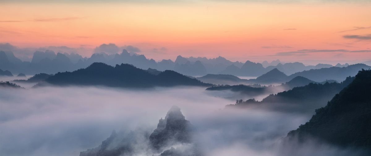 Mist, Crepuscular Rays, Mammatus Clouds, and More