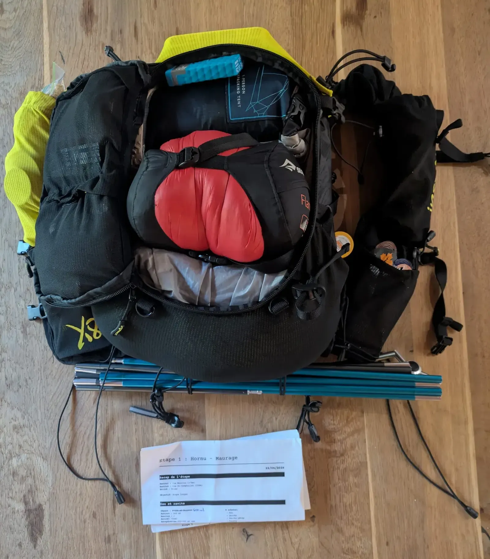 Contenu d'un sac de trail en itinérance sur le GR412