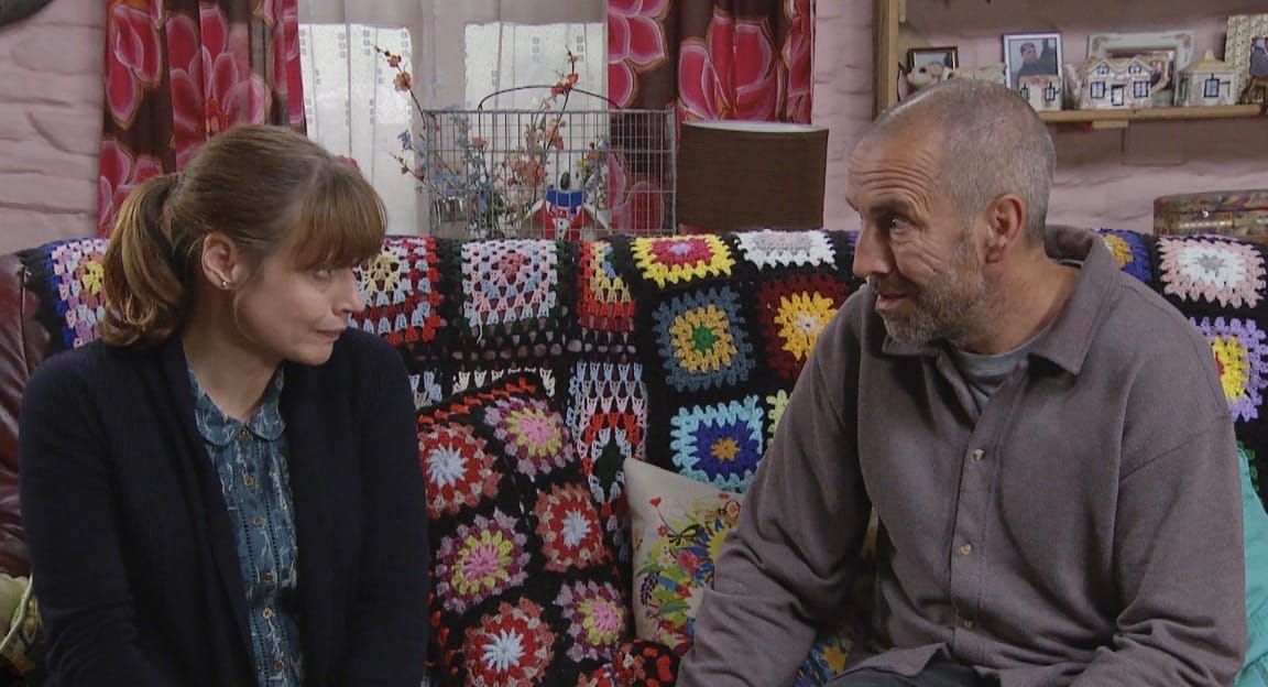 Emmerdale's Lydia Becomes Convinced Sam Has Betrayed Her