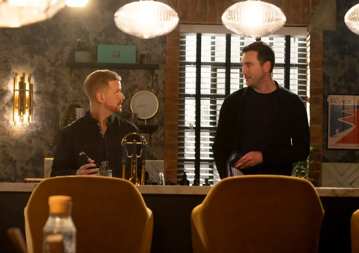 Coronation Street's Gary Windass And Sarah Platt Flashback Raises New Theo Mystery Questions