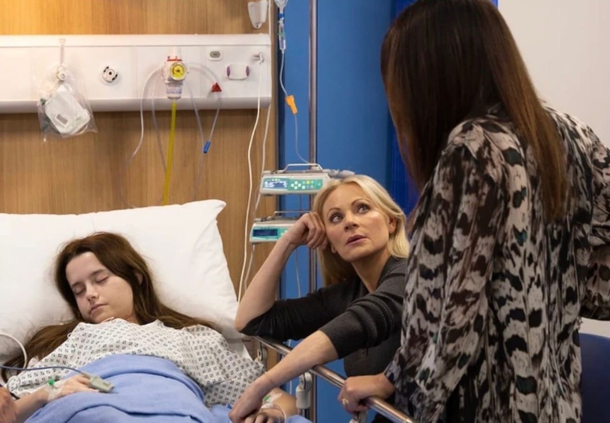 Coronation Street's Betsy Faces Uncertain Future After Doctors Suspect Stroke