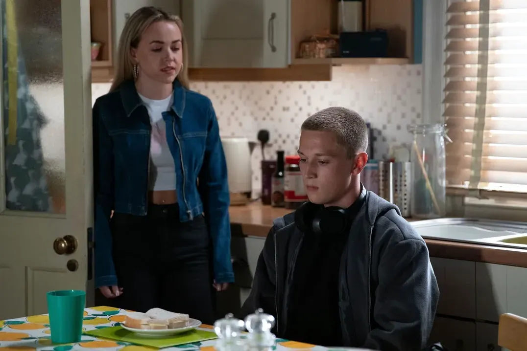EastEnders’ Amy Refuses To Trust Joel Again