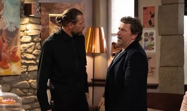 Emmerdale’s Kev Faces Fresh Concern As Mysterious Friend Steve Arrives In The Village