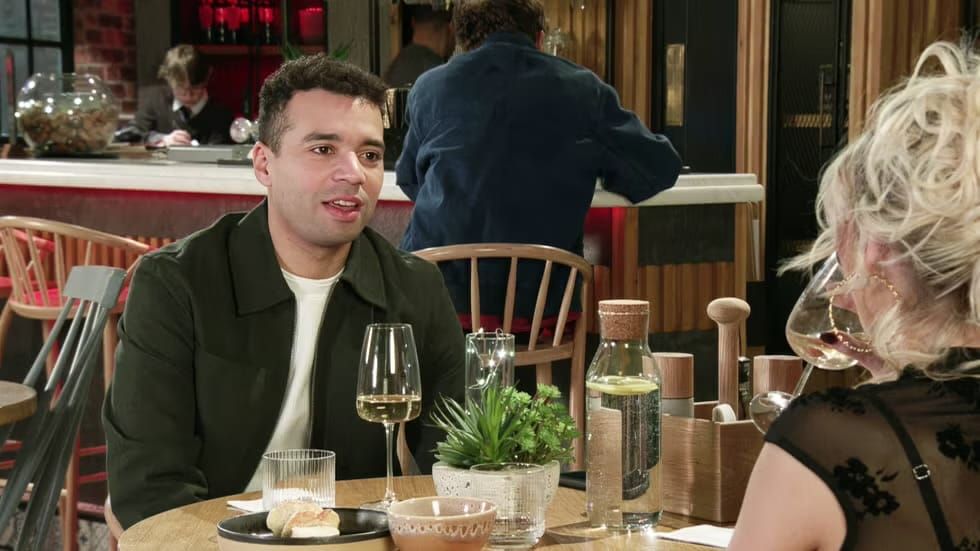 Coronation Street’s Ollie Lands New Job As He Leaves The Rovers Behind