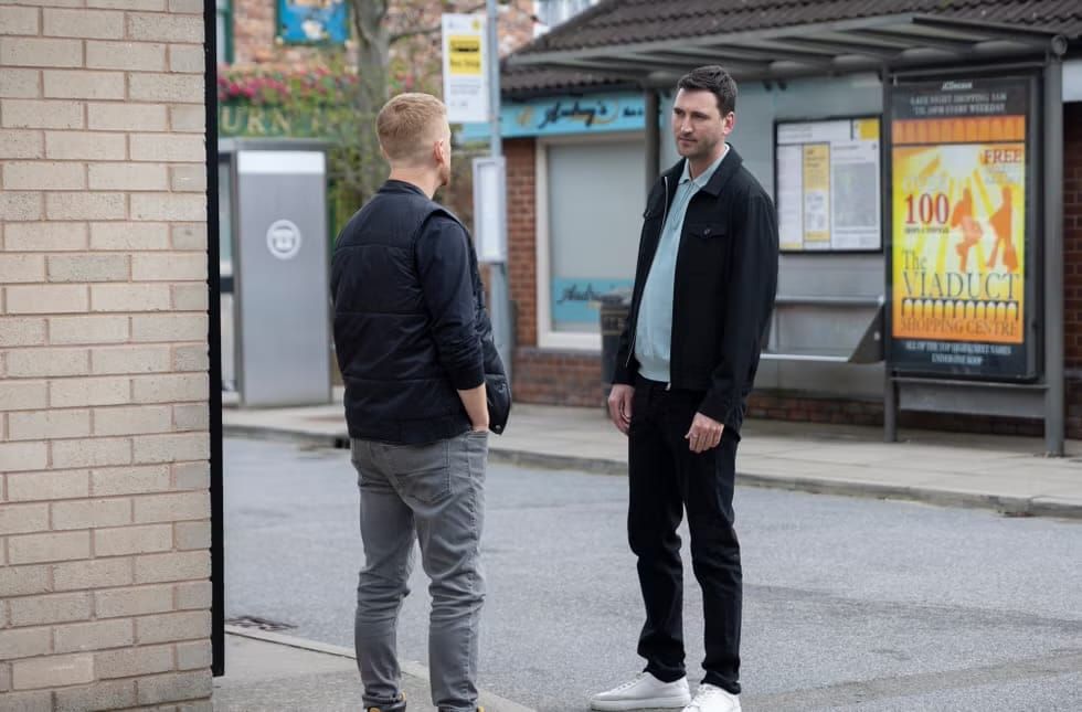 Coronation Street: Gary rattled as Kit summons him after major discovery