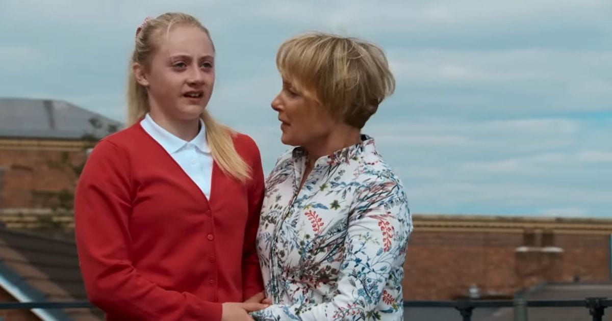 Coronation Street's Sally gives Joanie important warning after Betsy's stroke