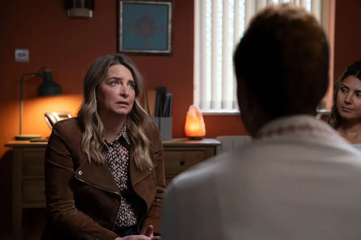 Emmerdale's Mack starts to suspect Charity is hiding something