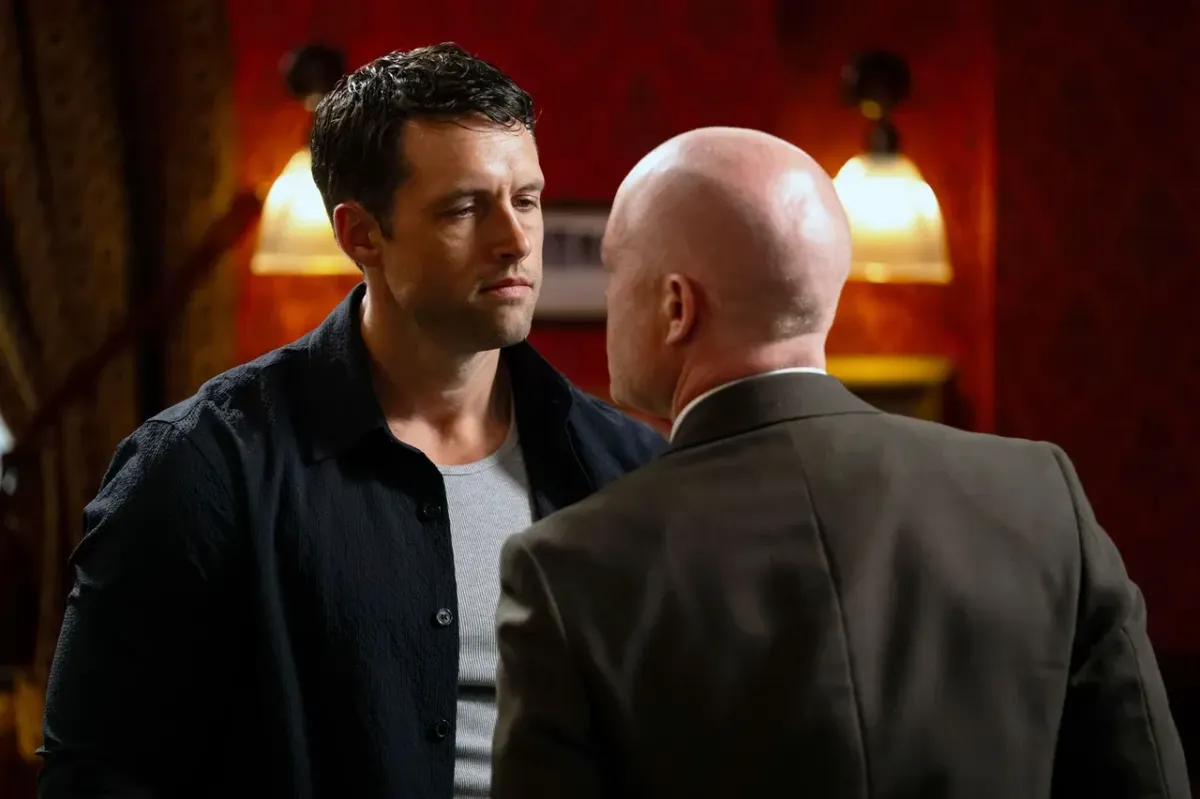 EastEnders: Max and Cindy torn apart as Peter and Lauren's marriage implodes