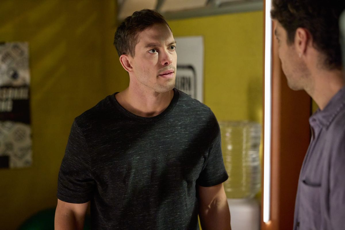 Home and Away Theory: Is Beau Trying to Isolate Harper From Her Support Network?