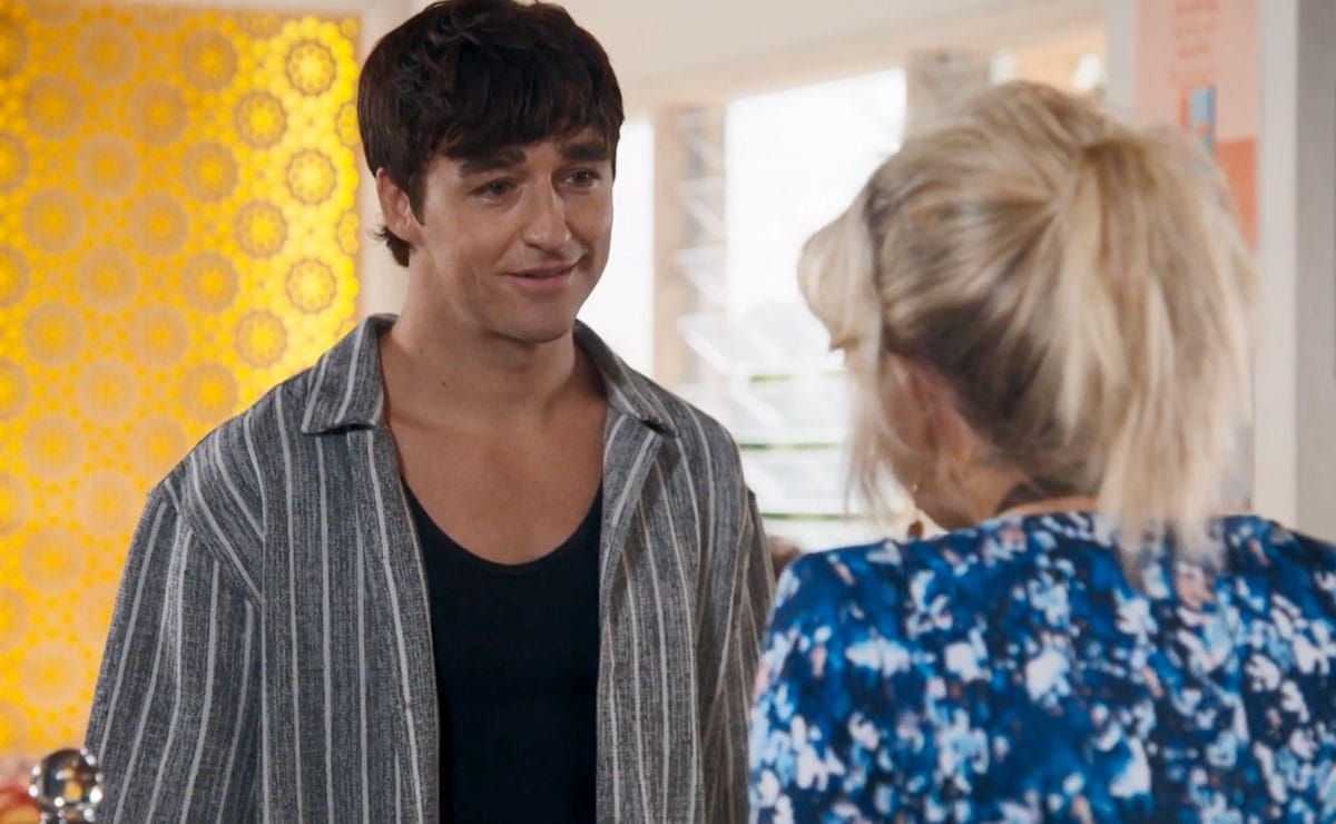 Home and Away Zane leaves Summer Bay after brutal rejection