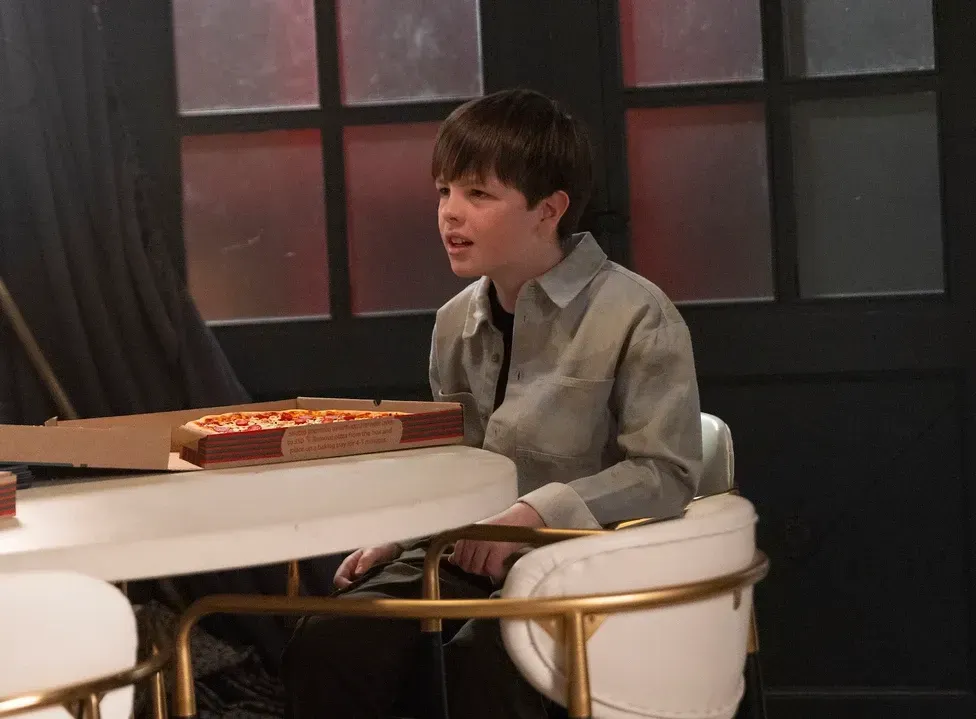 Coronation Street: Kit Green Struggles as Traumatised Harry Platt Lashes Out