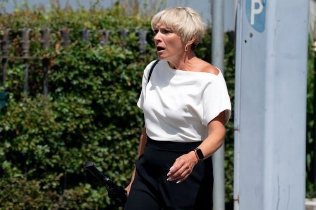 EastEnders Nicola and Rose trapped in van as feud erupts