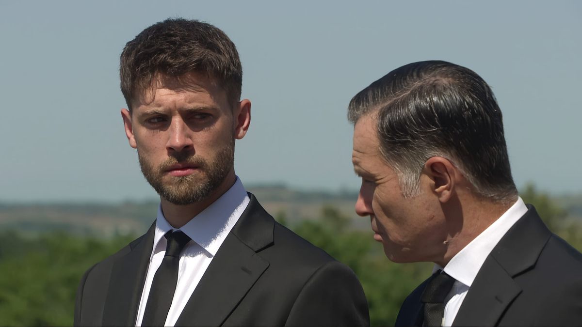 Emmerdale spoilers 21 to 25 September: Buried alive horror and fatal crash confession