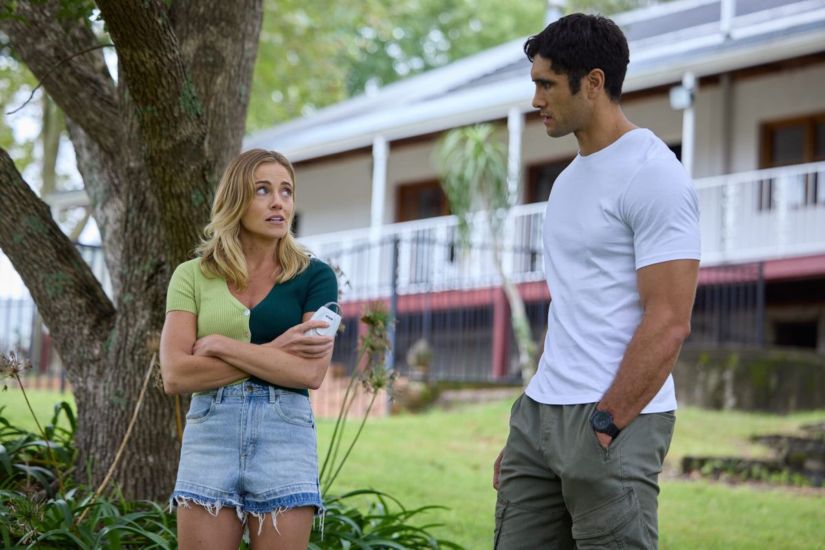 Home and Away Tane and Harper reconciliation teased as he refuses to leave her side
