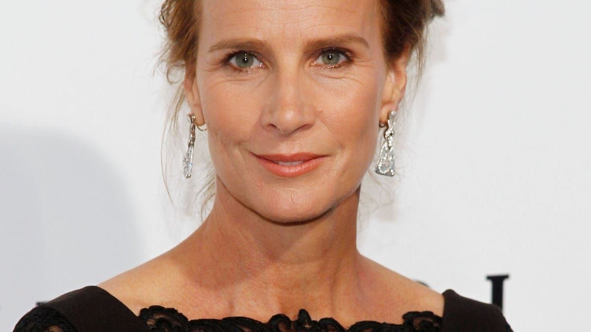 Golden Globe winner Rachel Griffiths joins Wentworth: Halfway Home