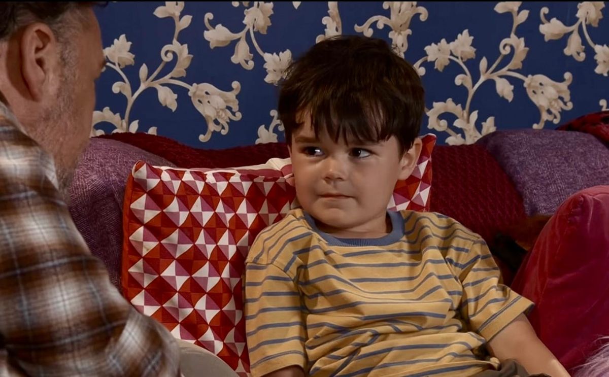 Coronation Street Ross’s vile beliefs raise fears for Dorin