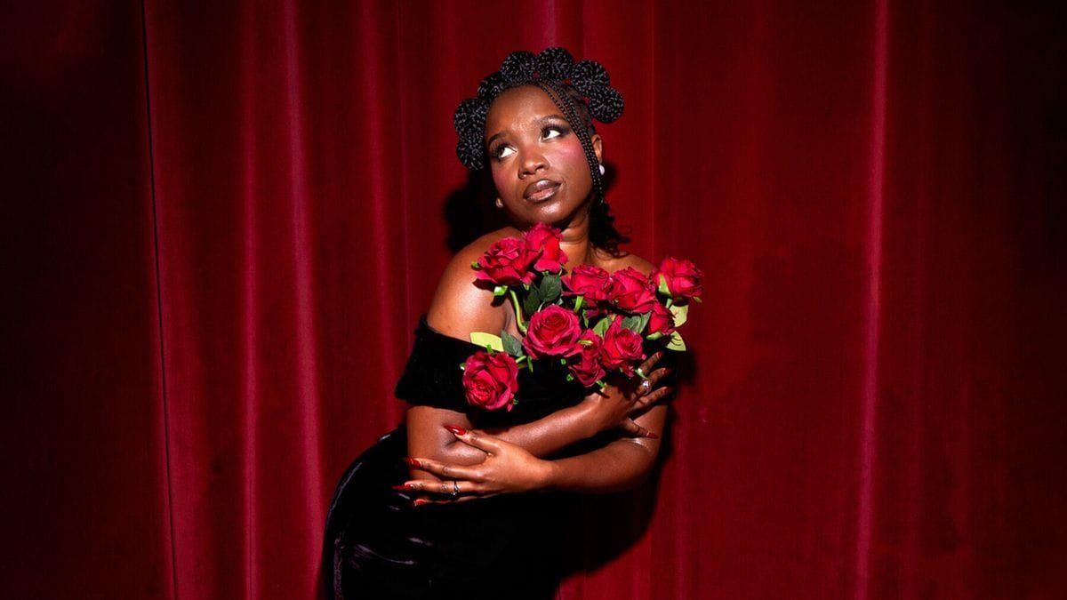 Temi Wilkey brings bisexual dating comedy Lover Girl to London