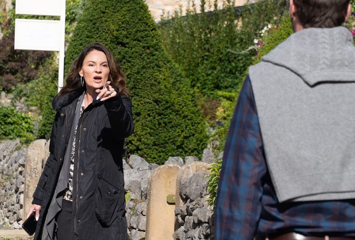 Emmerdale spoilers: Is Liam having an affair? What Chas gets wrong before the gun comes out