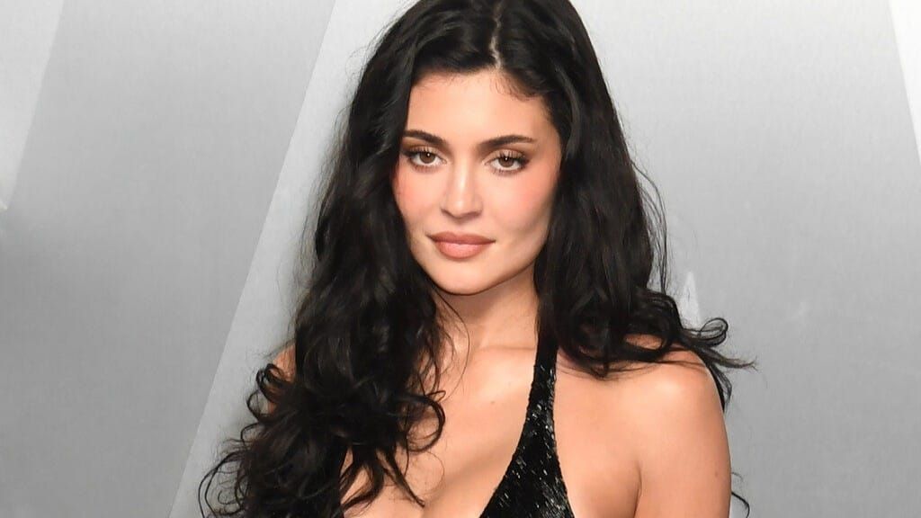 Kylie Jenner plays murdered bride in huge new acting move