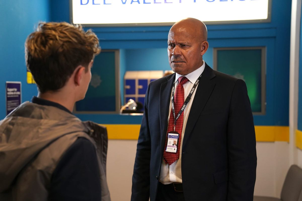 Hollyoaks spoilers for 2 to 4 November as five villagers face difficult questions