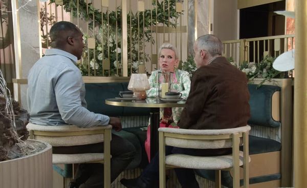 Coronation Street Ronnie Refuses To Give Up On Debbie Webster