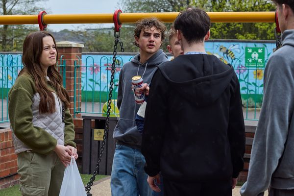 Coronation Street's Brody Targeted By Group Of Youths In Precinct Chase