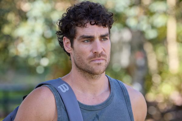 Home and Away: Sonny Baldwin collapses at Salt as desperate money plan fails