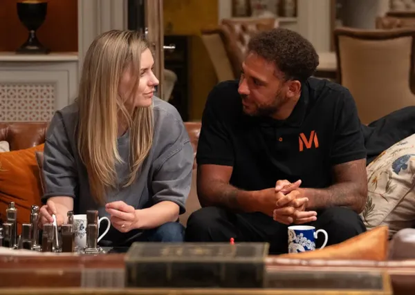 Emmerdale's Dawn and Billy share shock kiss as Joe arrives