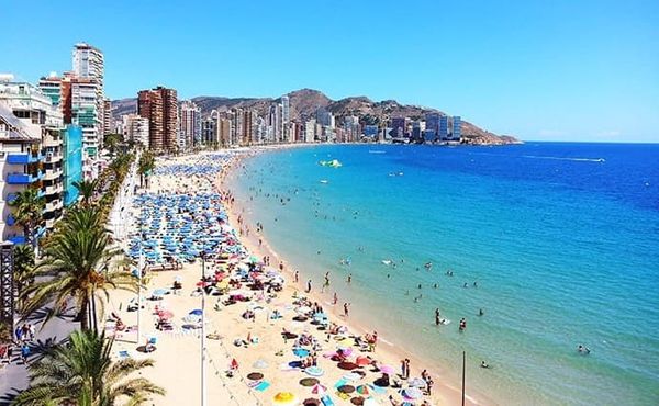 Benidorm Pride 2026: Dates, Parade Route and Where to Stay
