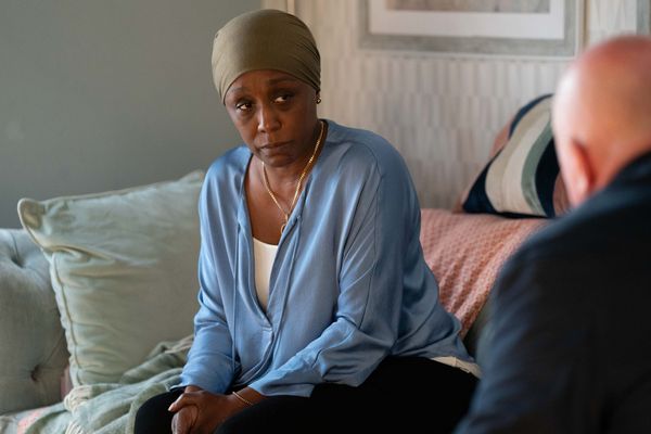 EastEnders Denise Fox faces dramatic treatment crisis