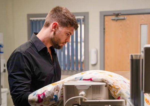 Emmerdale Joe Struggles With Huge Decision as Dawn’s Death Leaves Him Broken