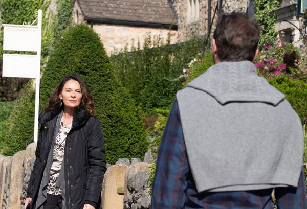 Emmerdale spoilers as Dave pulls a gun on Chas after Liam’s mistake