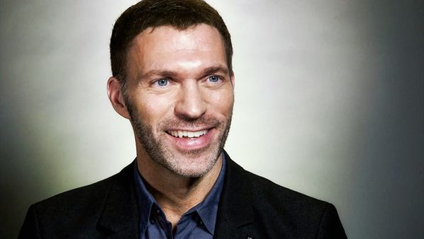 Hollywood director takes aim at AI as 1,000 artists bring new film to life